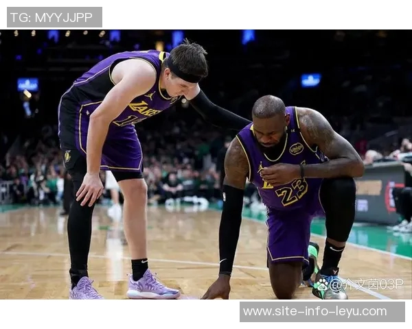 里夫斯怀念詹姆斯幽默风趣的日常表现如同16岁少年般活泼