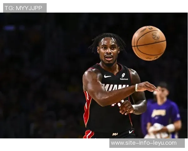 戴维恩米切尔展现全能实力精准定位角色展现无限能量 戴维恩米切尔展现全能实力精准定位角色展现无限能量